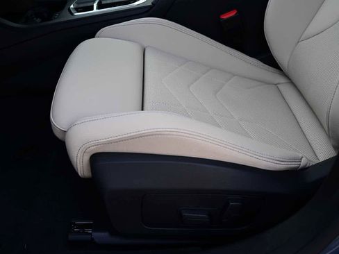 Used 2026 BMW 228i w/ Technology Package image 26