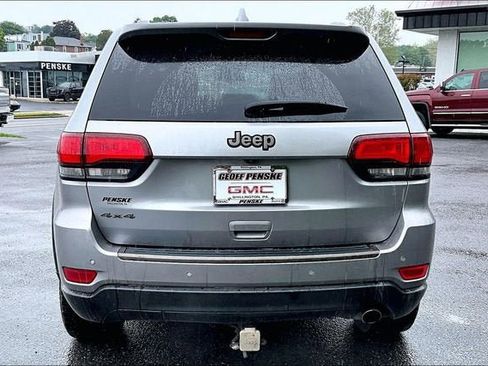 Used 2016 Jeep Grand Cherokee Limited 75th Anniversary AWD/4WD image 8