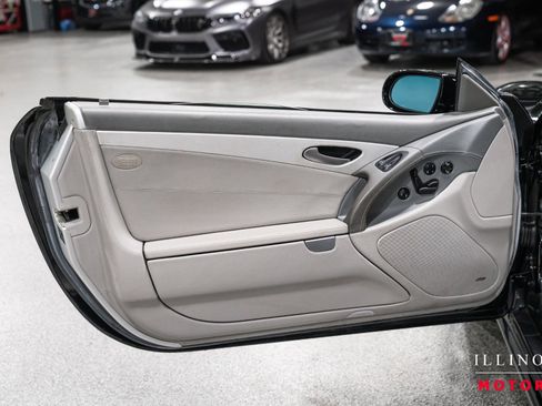 Used 2004 Mercedes-Benz SL 55 AMG image 18