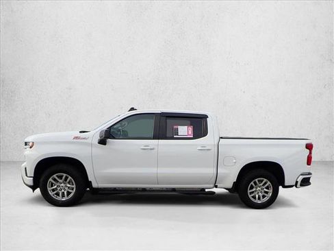 Used 2021 Chevrolet Silverado 1500 RST image 2