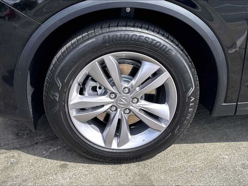 Used 2023 Acura MDX SH-AWD image 12