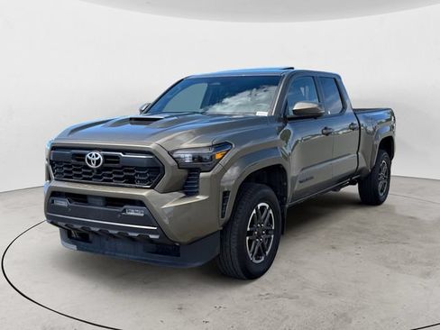 Used 2024 Toyota Tacoma TRD Sport w/ TRD Sport Premium Package AWD/4WD image 1
