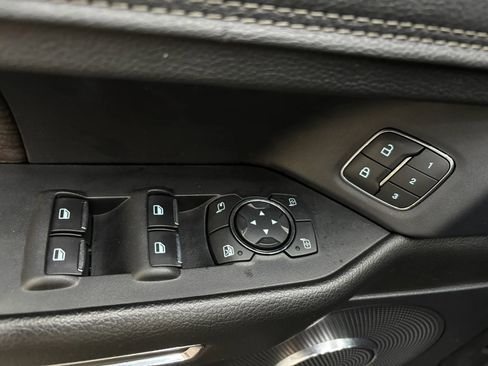 Used 2018 Ford Expedition Max Limited w/ Equipment Group 302A AWD/4WD image 24