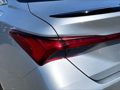 Used 2019 Toyota Avalon Touring w/ Advanced Safety Package FWD image 28