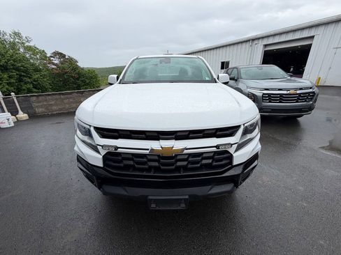Used 2021 Chevrolet Colorado LT w/ Fleet Safety Package AWD/4WD image 8