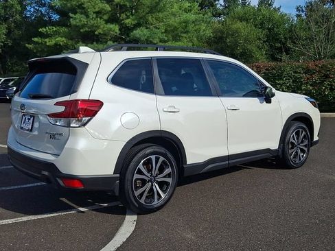 Certified 2023 Subaru Forester Limited AWD/4WD image 6