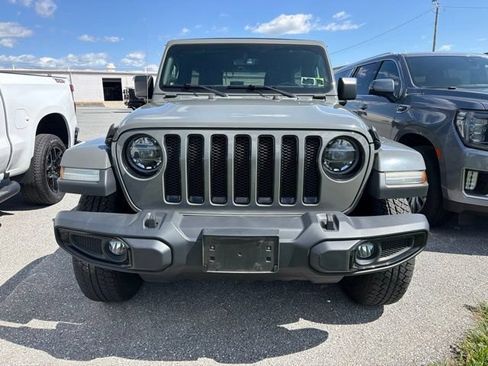 Used 2021 Jeep Wrangler Unlimited Sahara AWD/4WD image 2