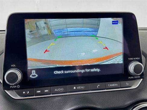 Used 2023 Nissan Sentra SR w/ SR Premium Package image 43