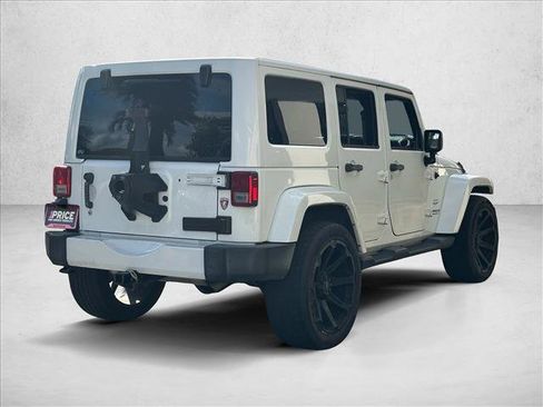 Used 2016 Jeep Wrangler Unlimited Sahara w/ Connectivity Group image 5