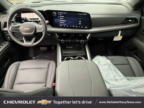 New 2026 Chevrolet Suburban LT RWD image 11
