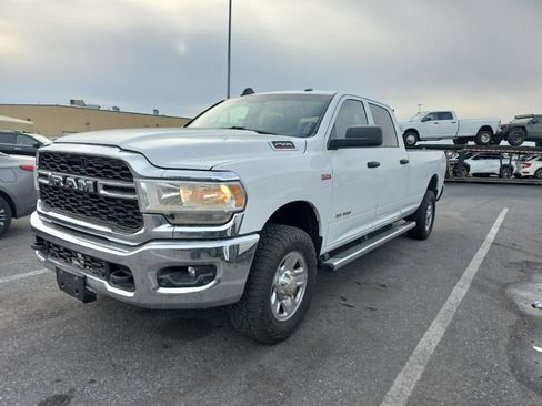 Used 2019 RAM 2500 Tradesman w/ Chrome Appearance Group image 2