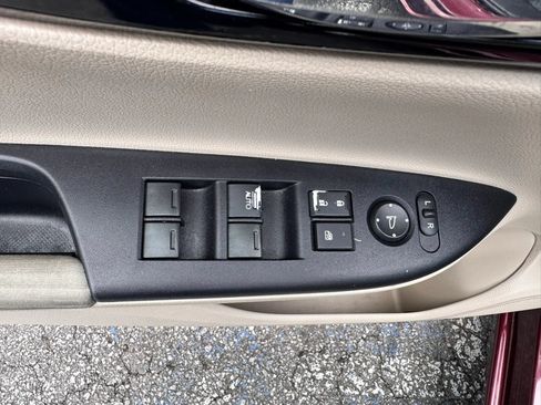 Used 2017 Honda Accord LX image 11