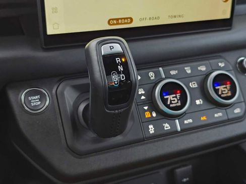 Certified 2024 Land Rover Defender 90 V8 image 35