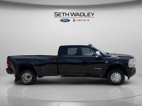 Used 2024 RAM 3500 Limited w/ Towing Technology Group AWD/4WD image 8