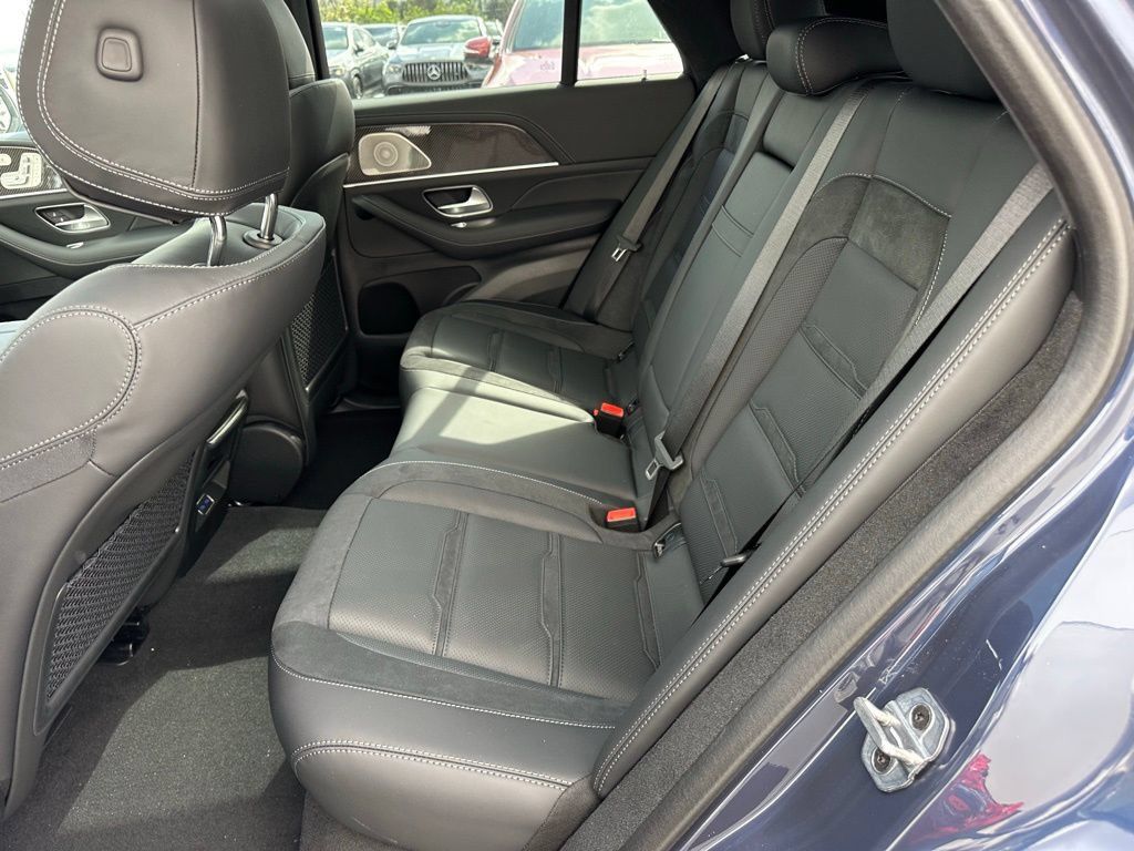 Used 2025 Mercedes-Benz GLE 63 AMG S image 25