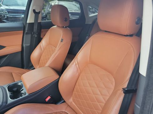 Used 2020 Jaguar E-PACE SE AWD/4WD image 28