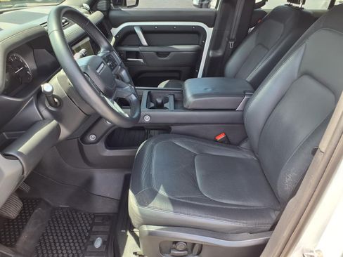 Used 2023 Land Rover Defender 110 X-Dynamic SE AWD/4WD image 14