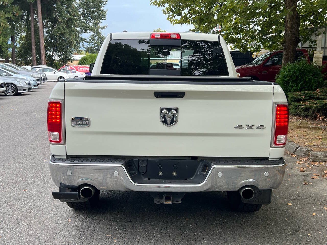 Used 2016 RAM 1500 Laramie Longhorn w/ Convenience Group AWD/4WD image 4