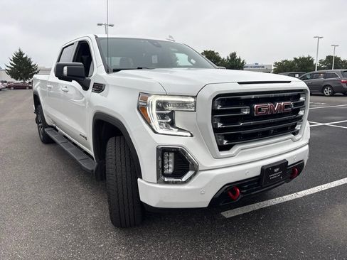 Used 2021 GMC Sierra 1500 AT4 w/ AT4 Value Package AWD/4WD image 13
