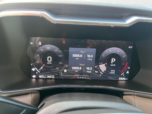 Certified 2025 GMC Canyon Denali image 11