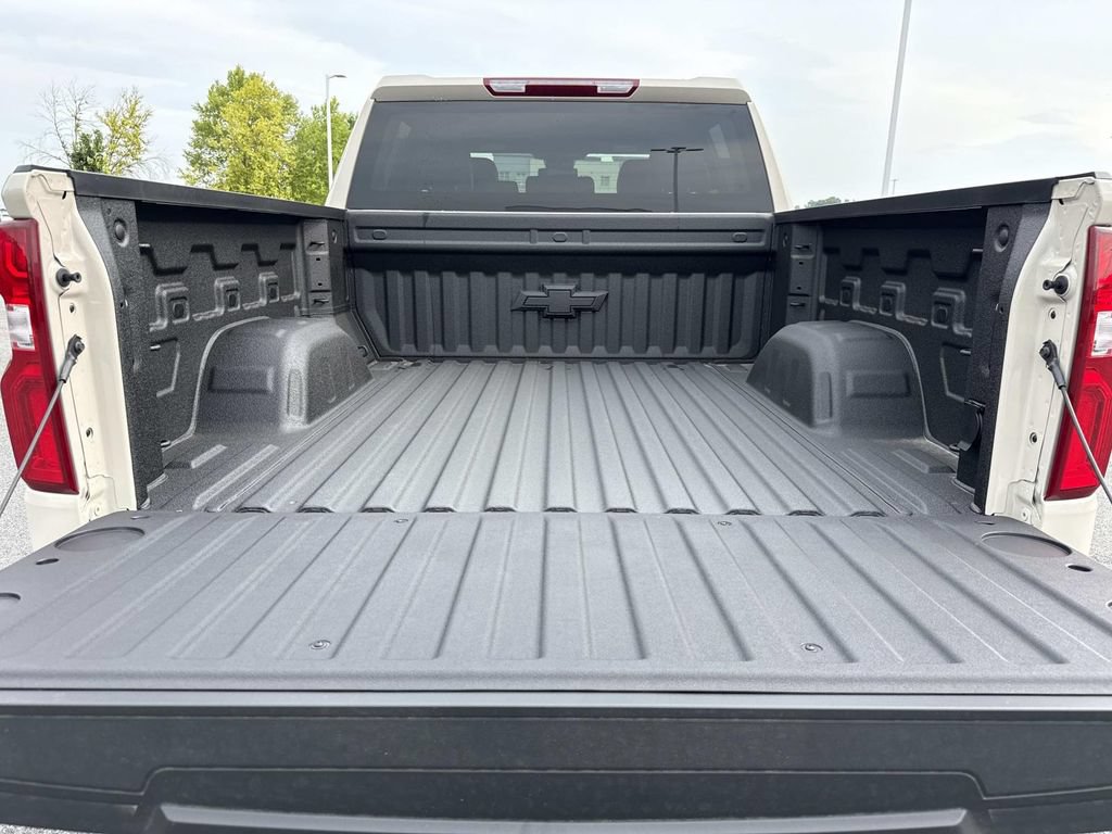 New 2026 Chevrolet Silverado 1500 RST w/ Protection Package AWD/4WD image 11