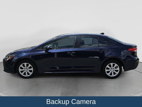 Used 2024 Toyota Corolla LE FWD image 5