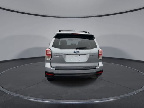 Used 2018 Subaru Forester 2.5i Limited image 7