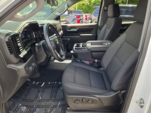 Certified 2023 Chevrolet Silverado 1500 LT AWD/4WD image 22