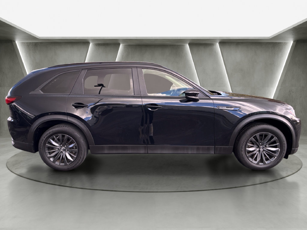 Used 2025 MAZDA CX-70 3.3 Turbo w/ Preferred Package AWD/4WD image 2