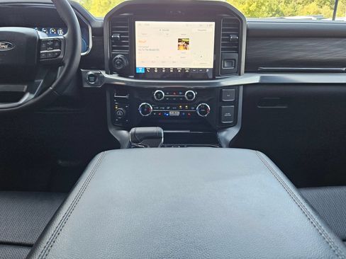Used 2025 Ford F150 Lariat w/ Equipment Group 501A Mid AWD/4WD image 10