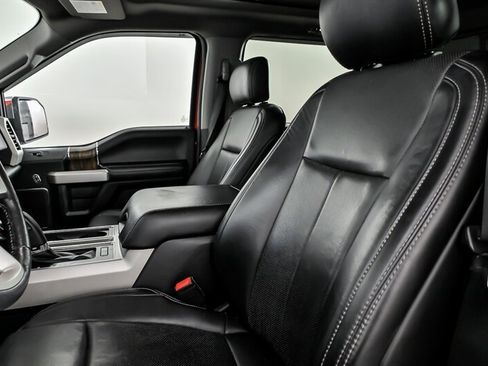 Used 2018 Ford F150 Lariat w/ Equipment Group 502A Luxury image 18