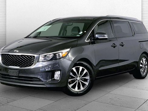 Used 2018 Kia Sedona SX FWD image 12