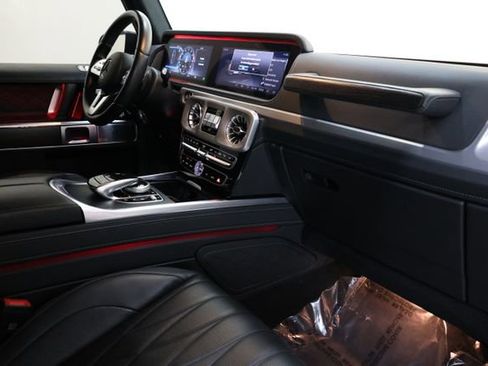 Used 2024 Mercedes-Benz G 550 image 77