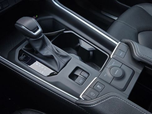 Certified 2026 Toyota Grand Highlander FWD image 20