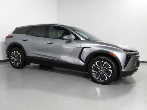 Used 2024 Chevrolet Blazer EV LT image 74