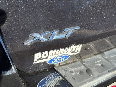Used 2022 Ford Explorer XLT w/ Equipment Group 202A AWD/4WD image 21