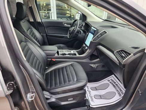 Used 2022 Ford Edge SEL w/ Convenience Package image 14