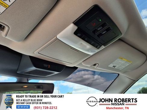 Certified 2025 Nissan Pathfinder Platinum w/ Cargo Package FWD image 31