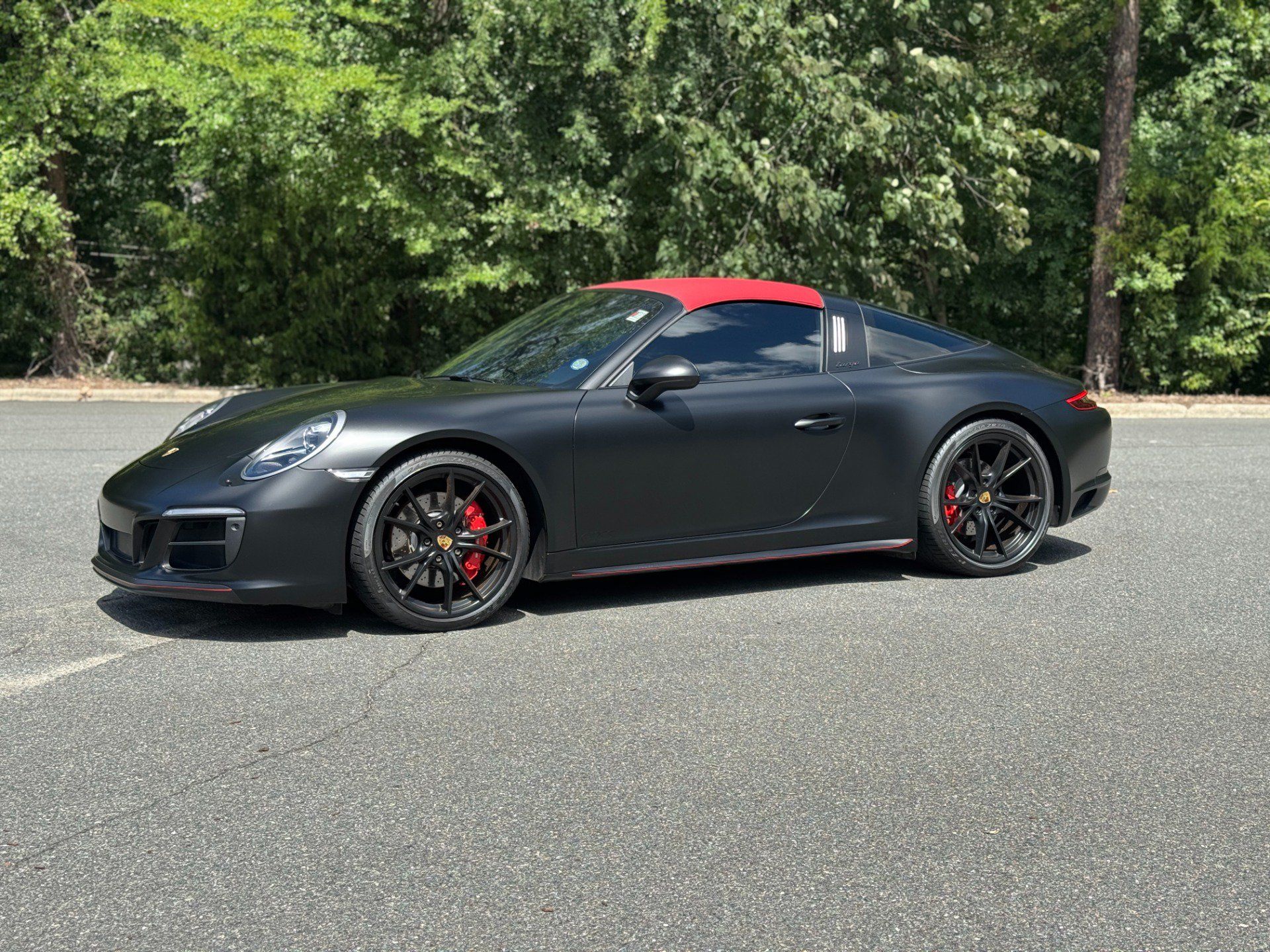 Used 2017 Porsche 911 Targa 4 GTS AWD/4WD image 5
