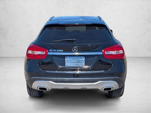 Used 2018 Mercedes-Benz GLA 250 image 6