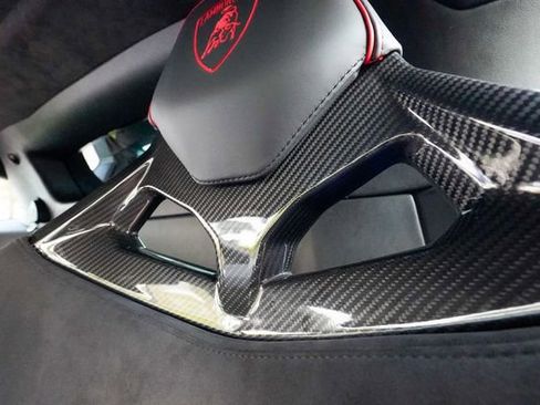 Used 2022 Lamborghini Huracan EVO image 59