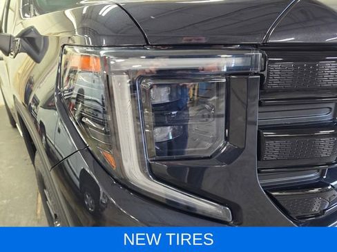 Used 2023 GMC Sierra 1500 Elevation image 5