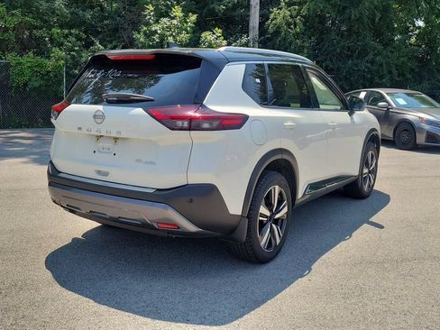 Used 2023 Nissan Rogue SL AWD/4WD image 4