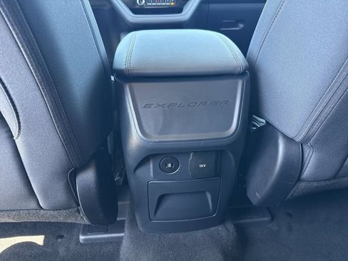 New 2026 Ford Explorer Active RWD image 25
