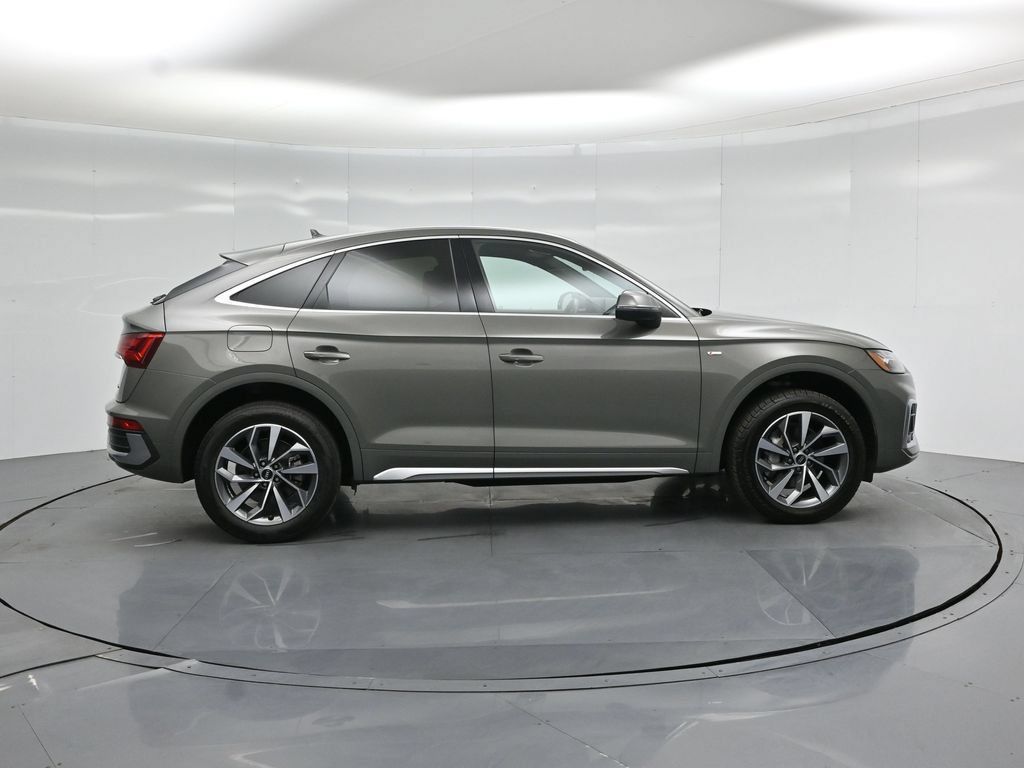 Used 2023 Audi Q5 2.0T Premium w/ Convenience Package AWD/4WD image 30