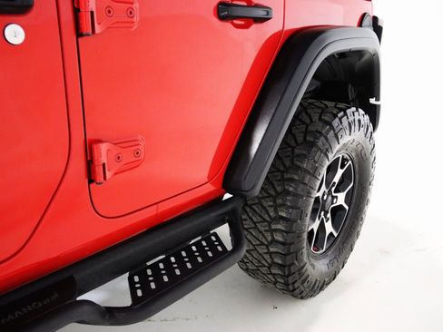 Used 2018 Jeep Wrangler Unlimited Rubicon w/ LED Lighting Group image 94