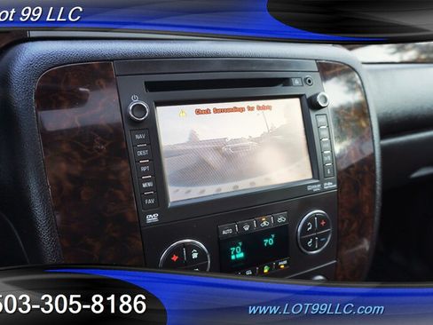 Used 2014 GMC Sierra 3500 Denali w/ Suspension Package, Off-Road AWD/4WD image 37