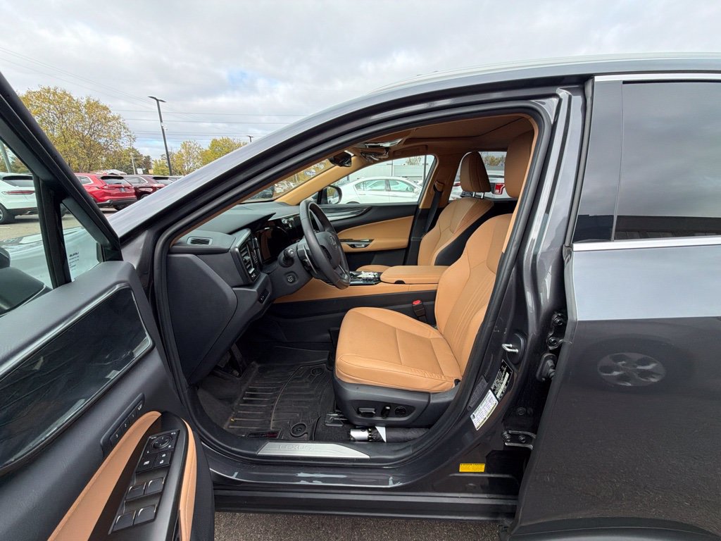 Used 2023 Lexus NX 350 AWD image 24