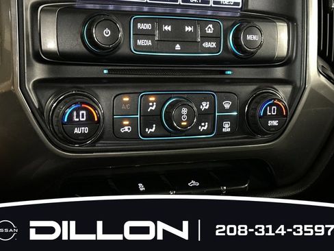 Used 2018 Chevrolet Silverado 1500 LT w/ All Star Edition AWD/4WD image 19