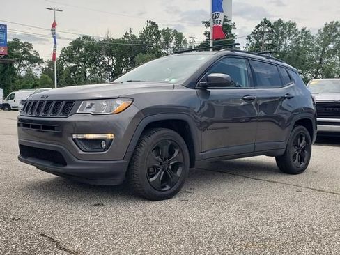 Used 2019 Jeep Compass Latitude AWD/4WD image 8